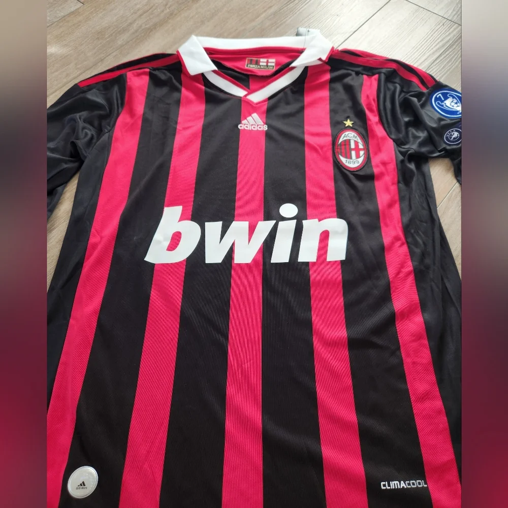 Jersey Soccer Version Retro AC Milan Ronaldinho#80 Long Sleeve - Picture 4 of 7